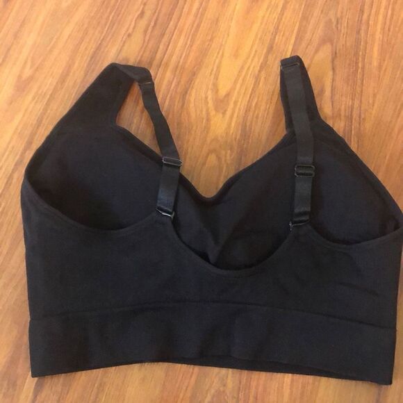 Puma Black sports bra removable pads L - Picture 2 of 5
